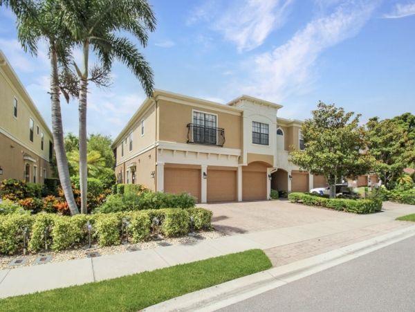 Tropical Condo in West Bradenton